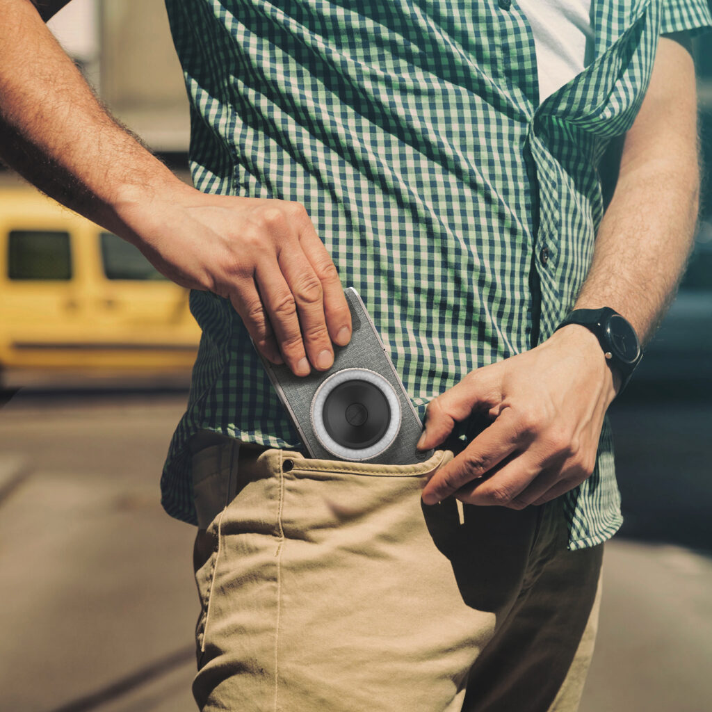 cam_in_Pocket